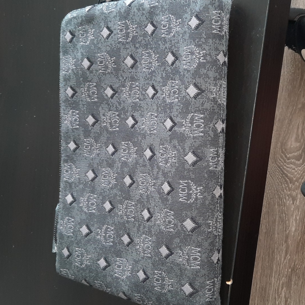 MCM carry bag